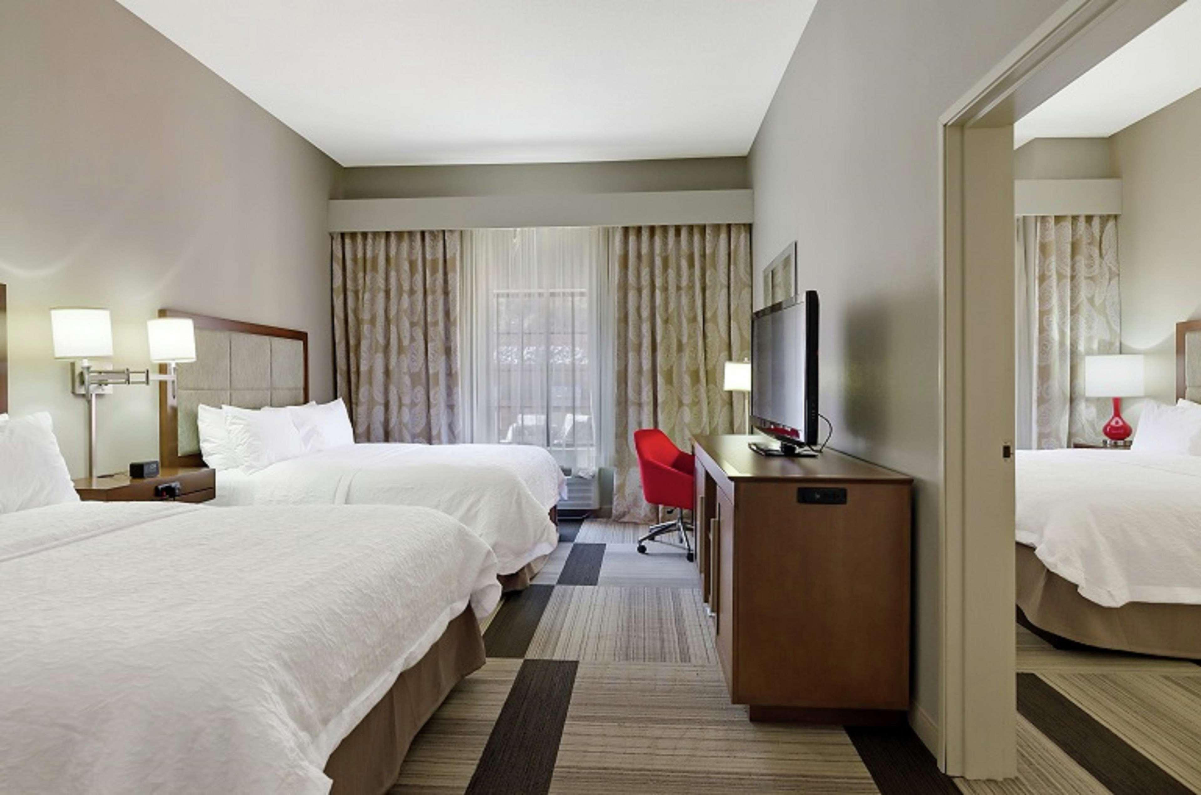 Hampton Inn Salem Buitenkant foto