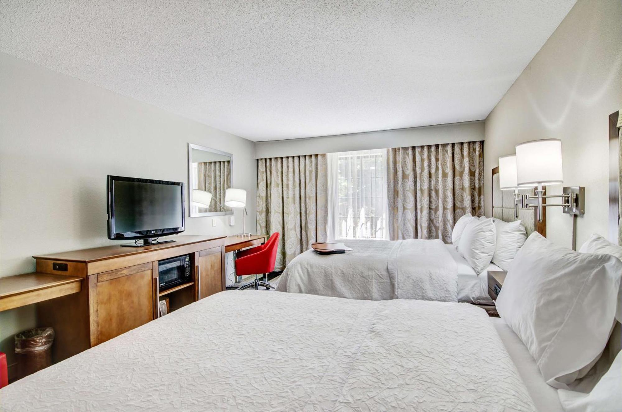 Hampton Inn Salem Buitenkant foto