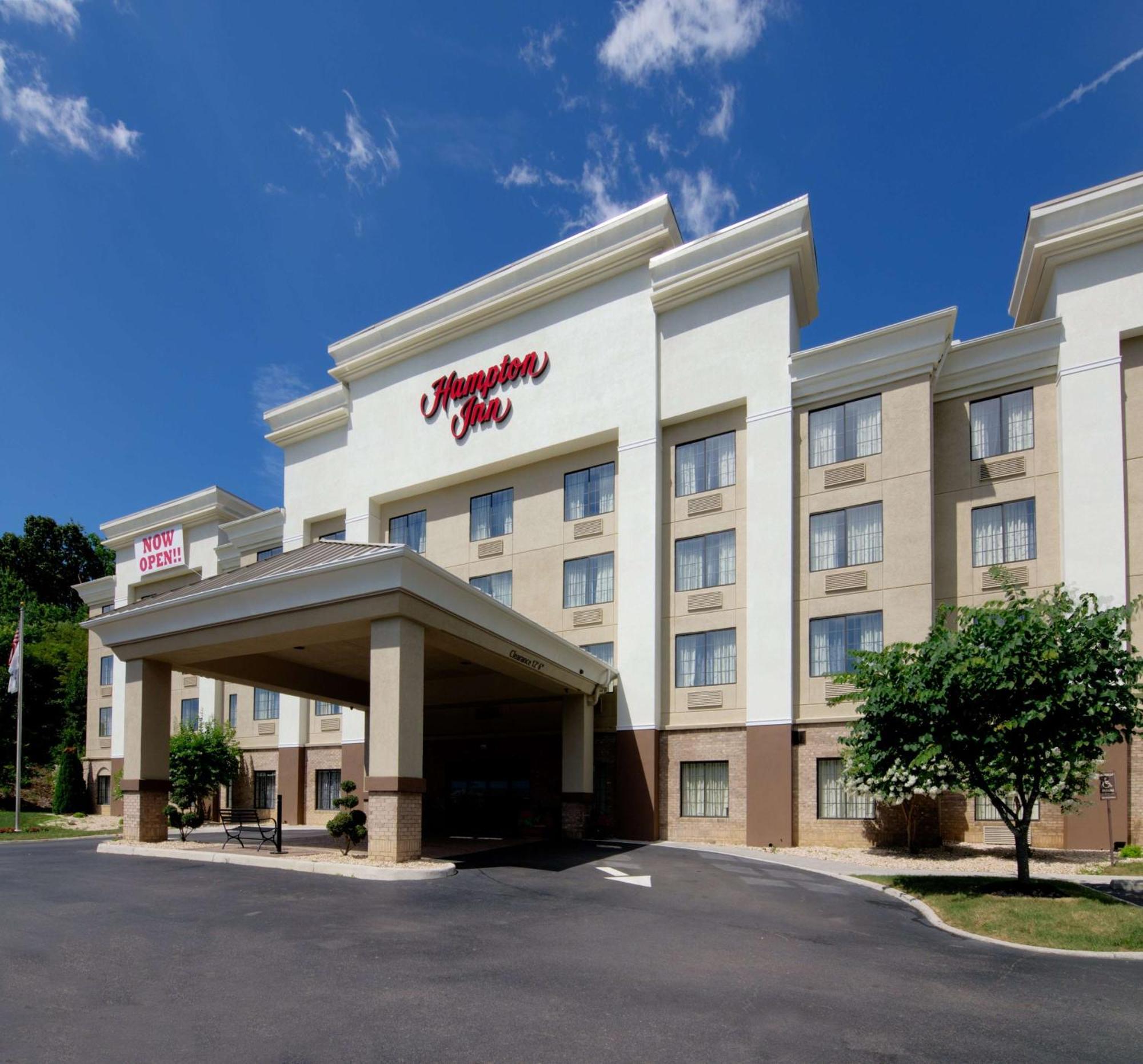 Hampton Inn Salem Buitenkant foto